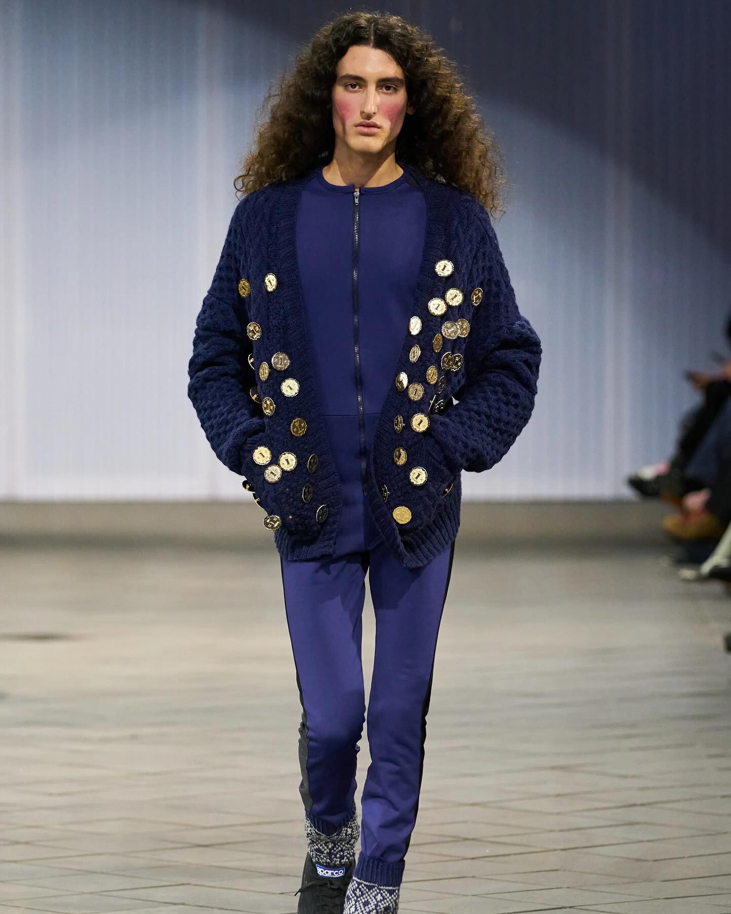 겨울 스포츠의 추억을 담은 롤프 에크로스의 24FW — Look 3