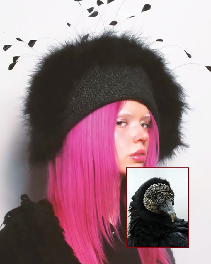 헤드피스는 우리의 정체성을 상징하곤 한다 — Look 4