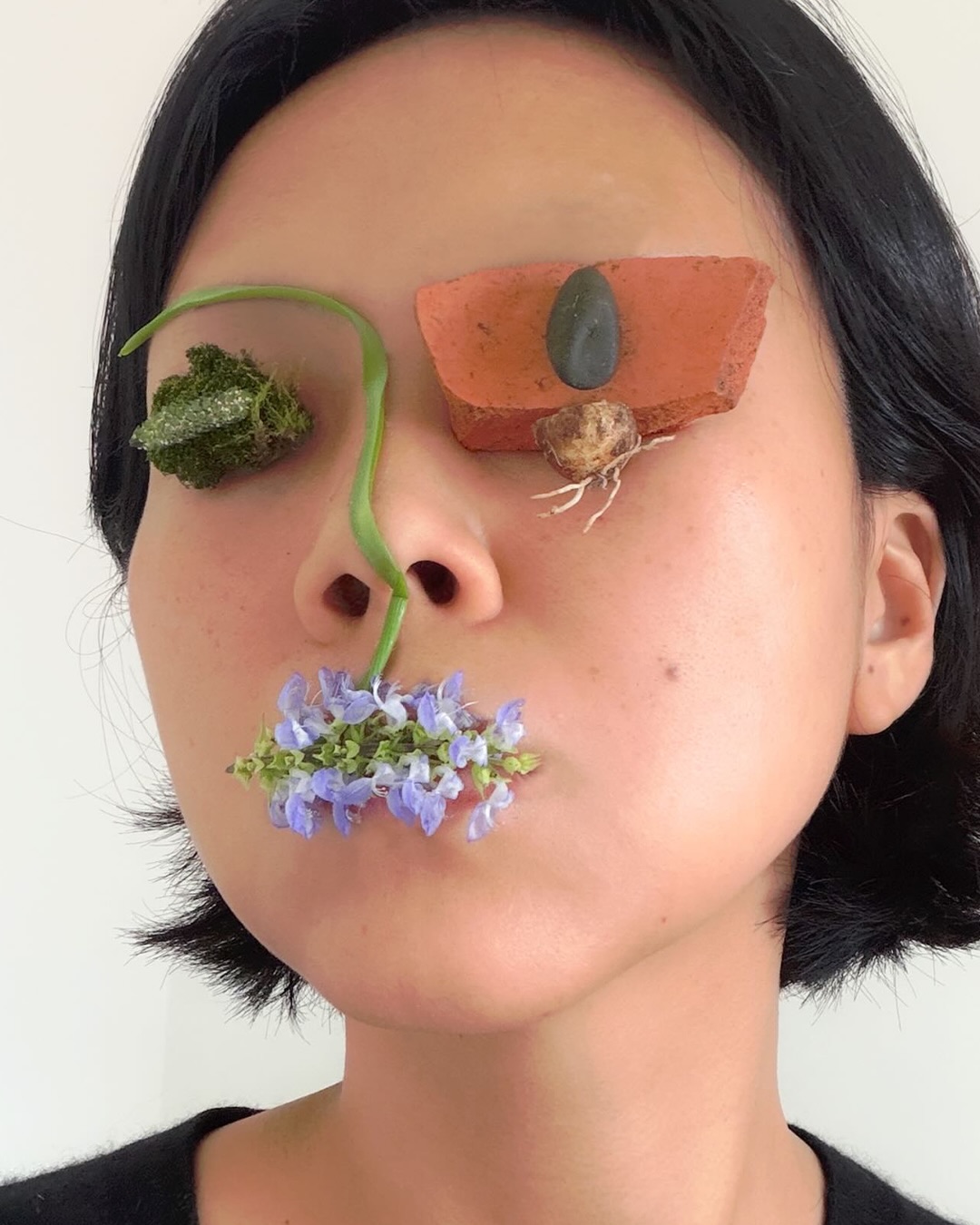 꽃으로 피어난 새로운 얼굴, 송슬기의 플라워 아트 — Look 9