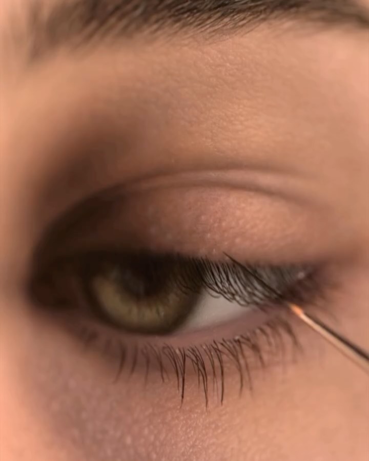 모공 하나에도 시간이 쌓인다 — hyperrealism, Look 4