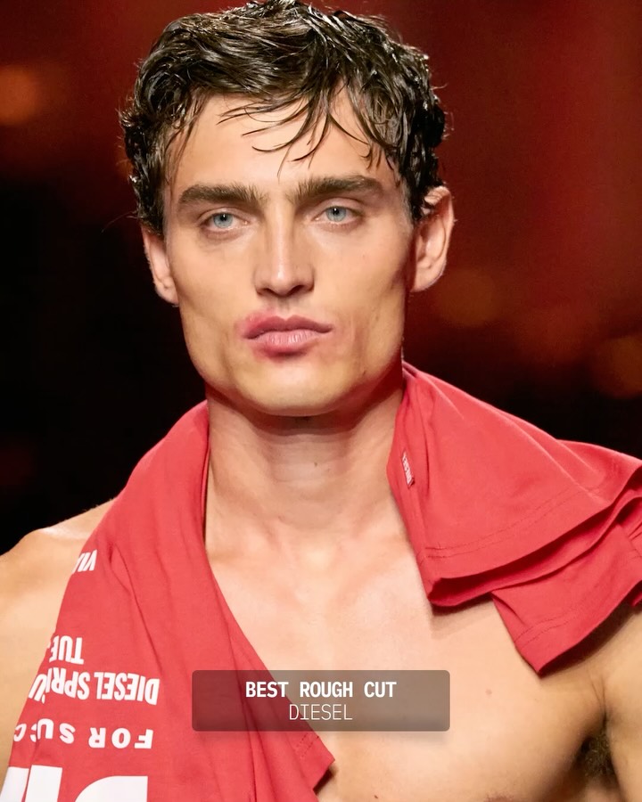 밀란에서 가장 센 여자와 가장 이상한 옷들 — milan fashion week, Look 3