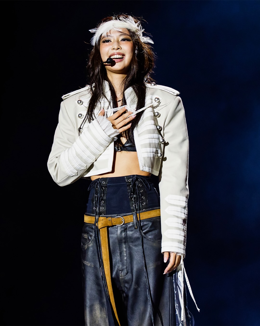 제니, 롤라팔루자 시카고 헤드라이너로 역사 쓰다 — Look 2