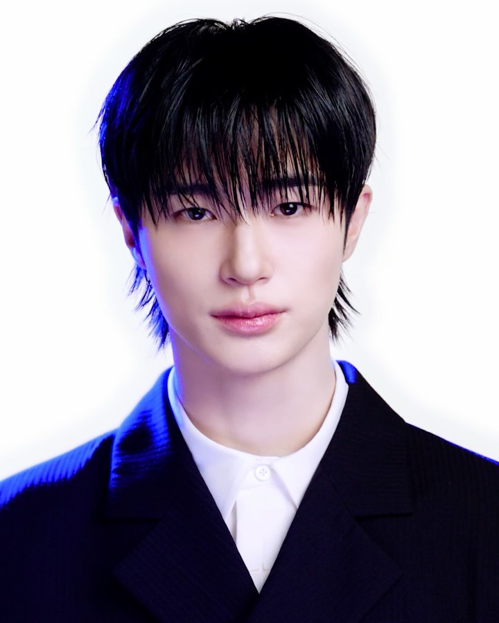 아더에러, 변우석과 함께 '포에틱 프로젝트' 시작 — Look 2