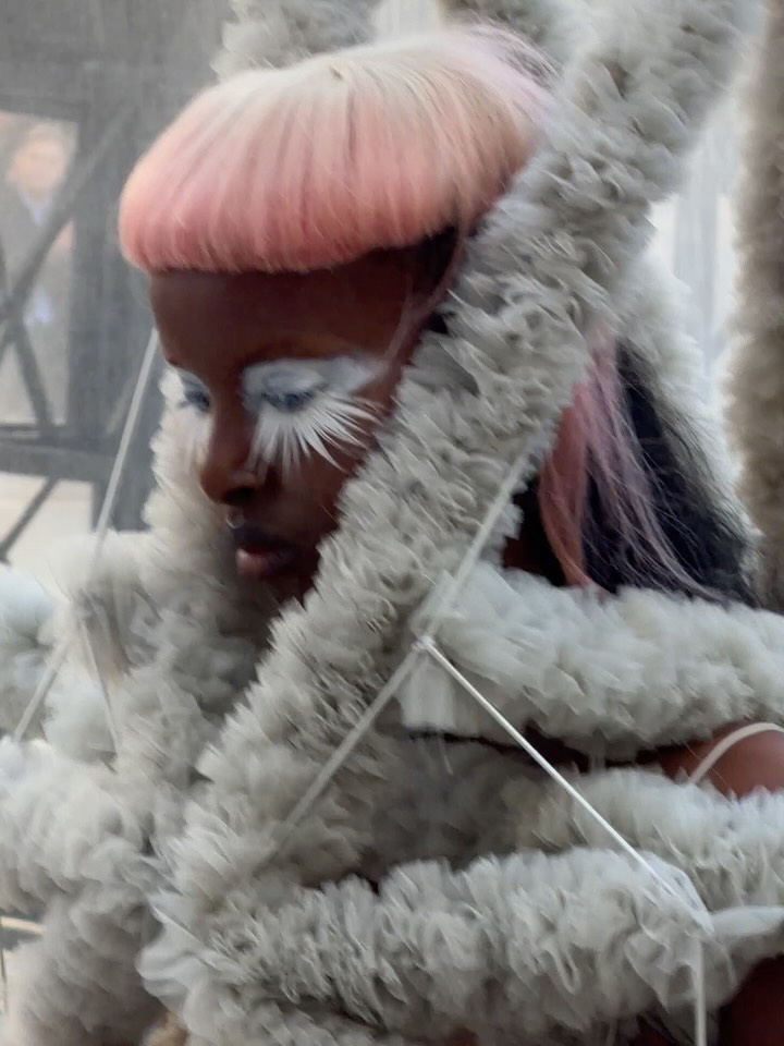 얼굴까지 릭 오웬스가 되는 법 — rick owens, Look 2