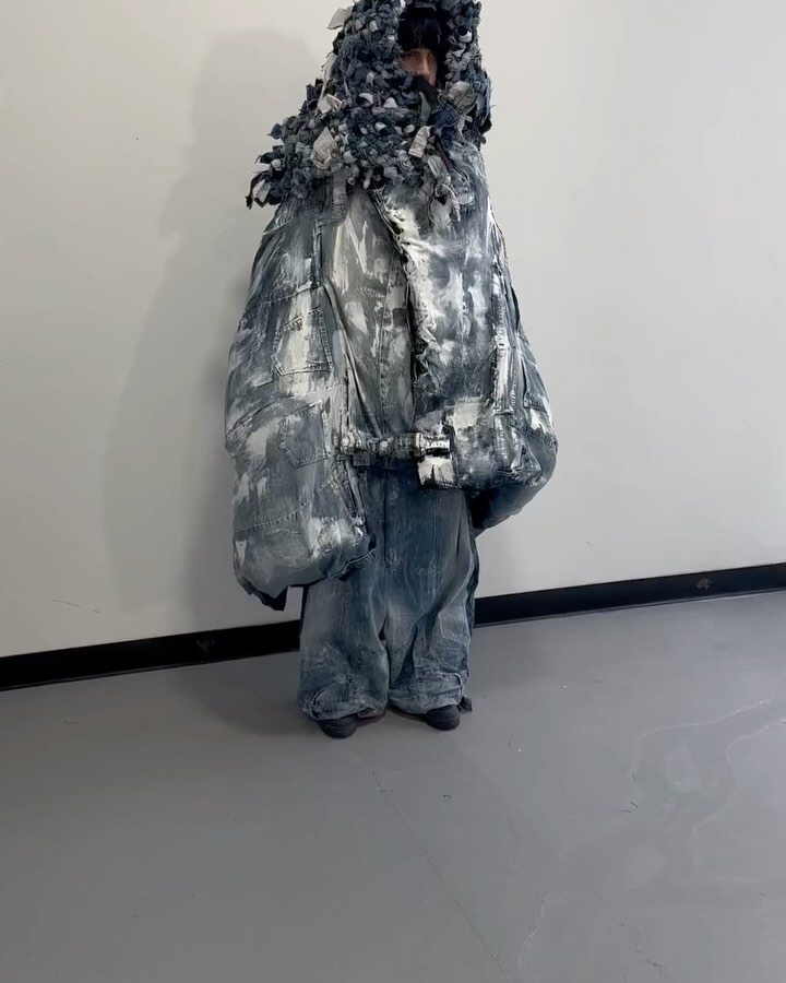 바다의 영혼을 입다, 재생 데님으로 쓴 어부의 시 — Look 5