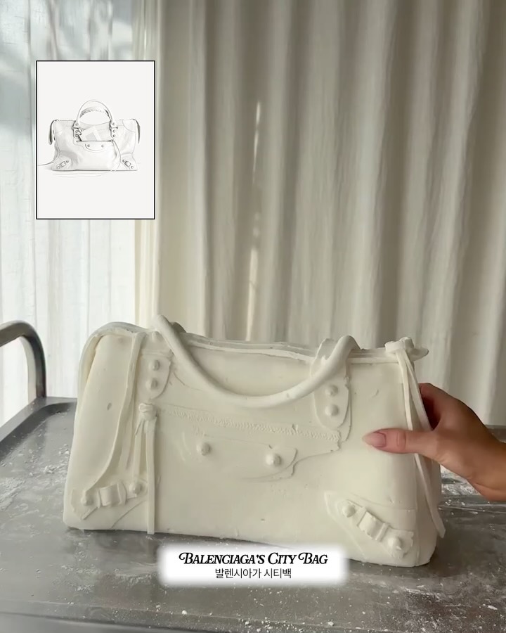 말랑한 마시멜로로 되살아난 2000년대 잇백 — marshmallow, Look 6