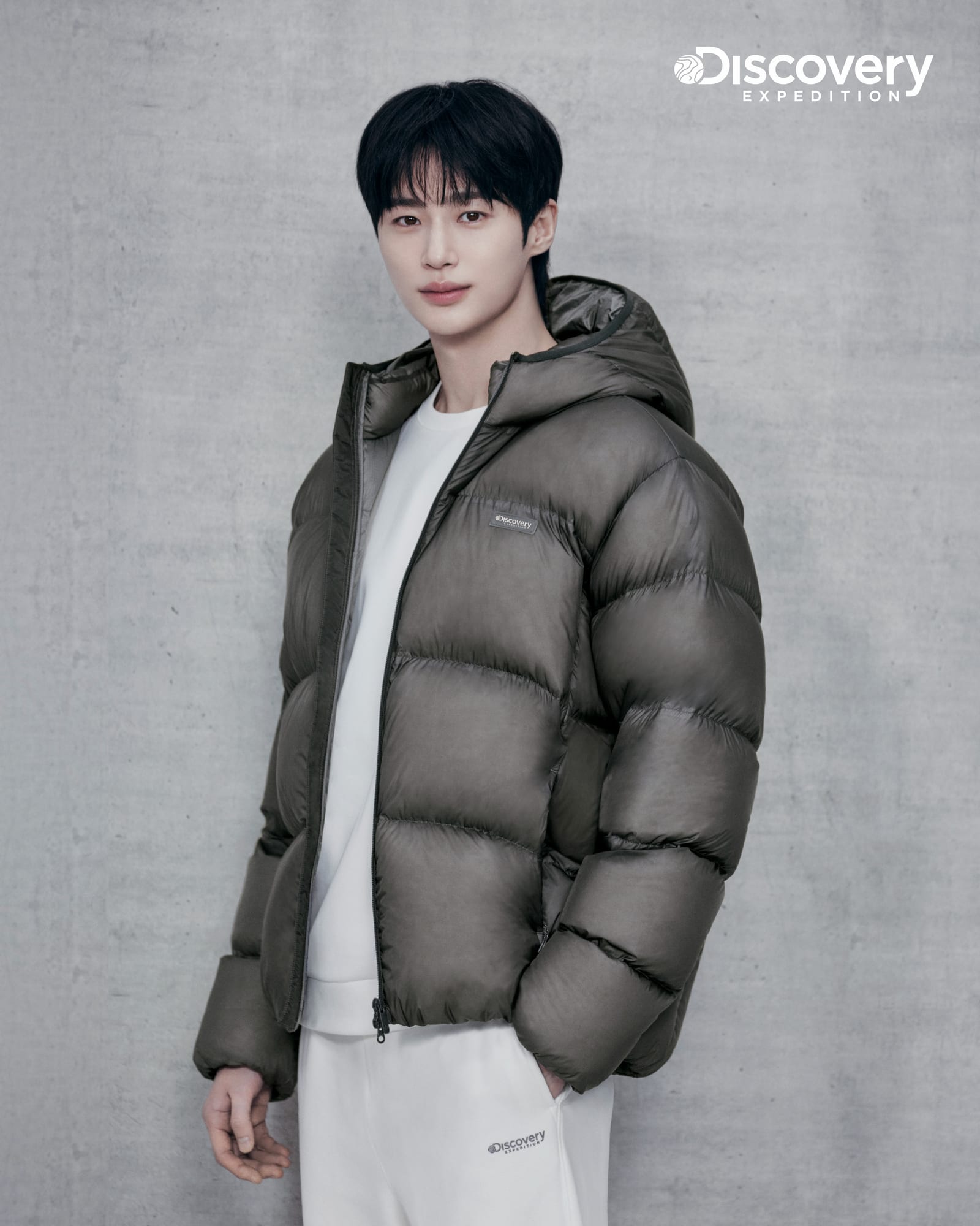 가벼운 패딩으로 겨울을 준비하는 변우석의 법칙 — byeon wooseok, Look 3