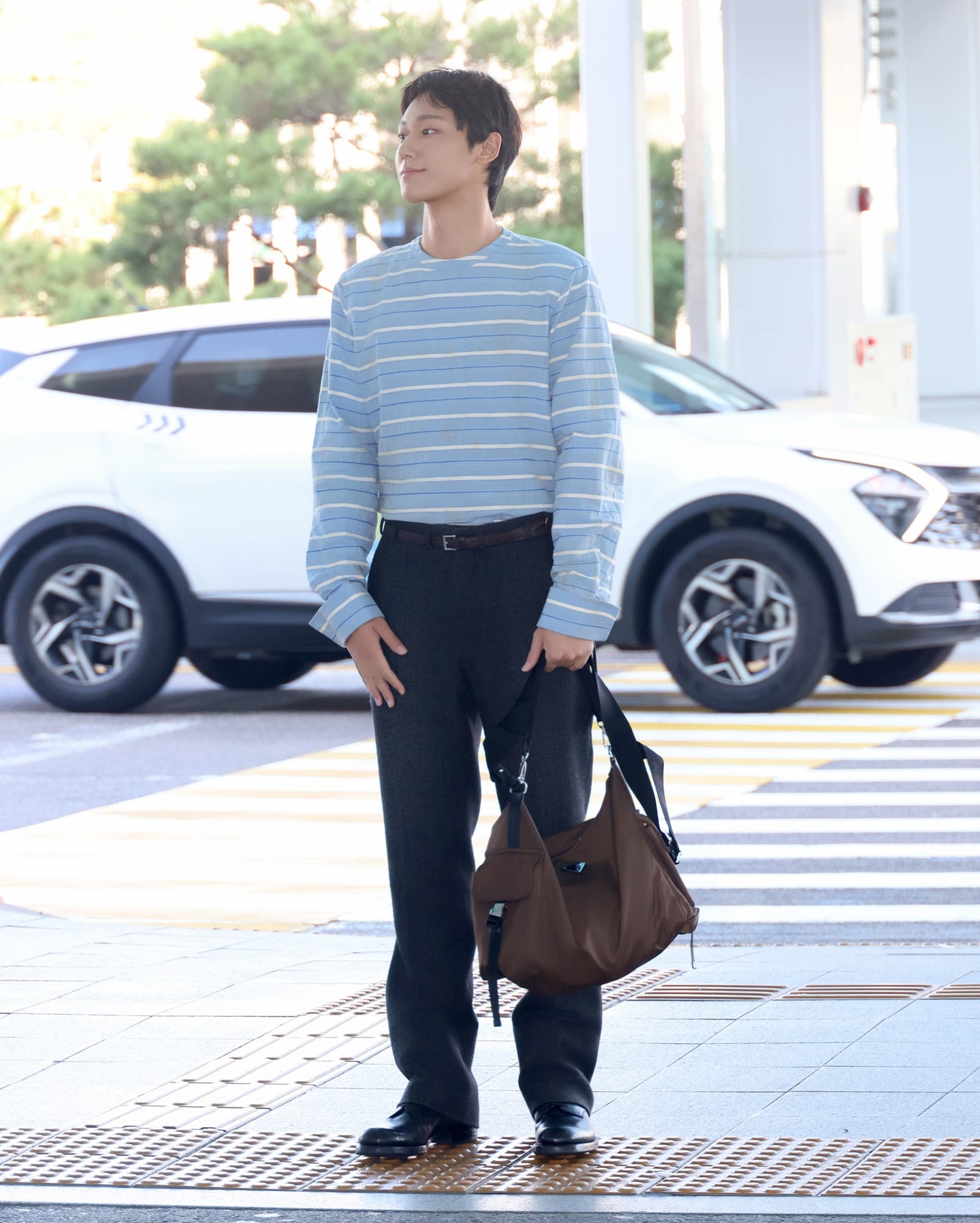 밀라노행 프라다 앰버서더, 공항부터 달랐다 — prada, Look 3