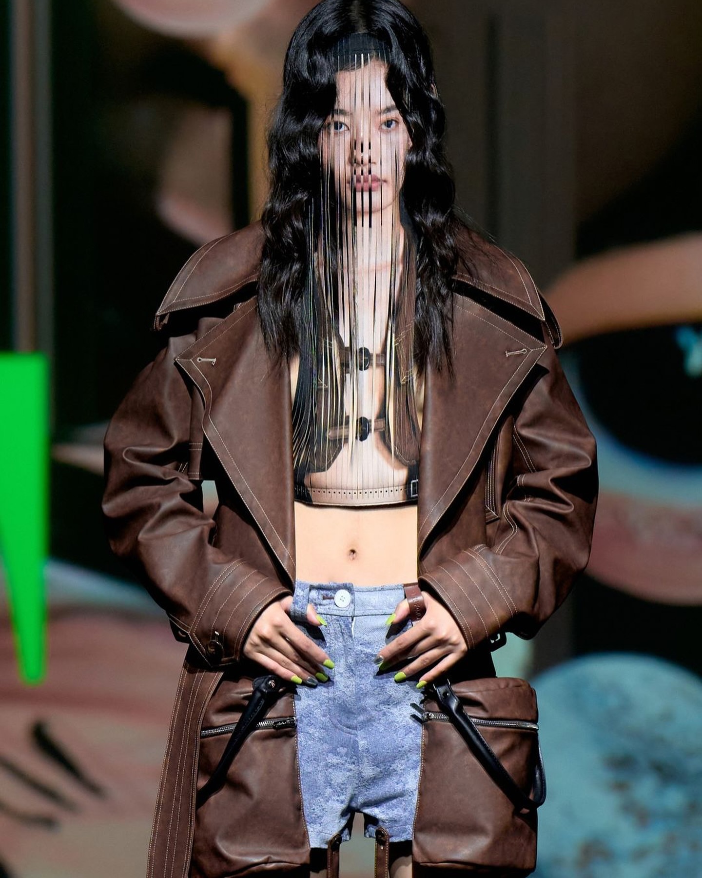 스태프온리, 에러를 패션으로 매핑한 SS25 컬렉션 — Look 2