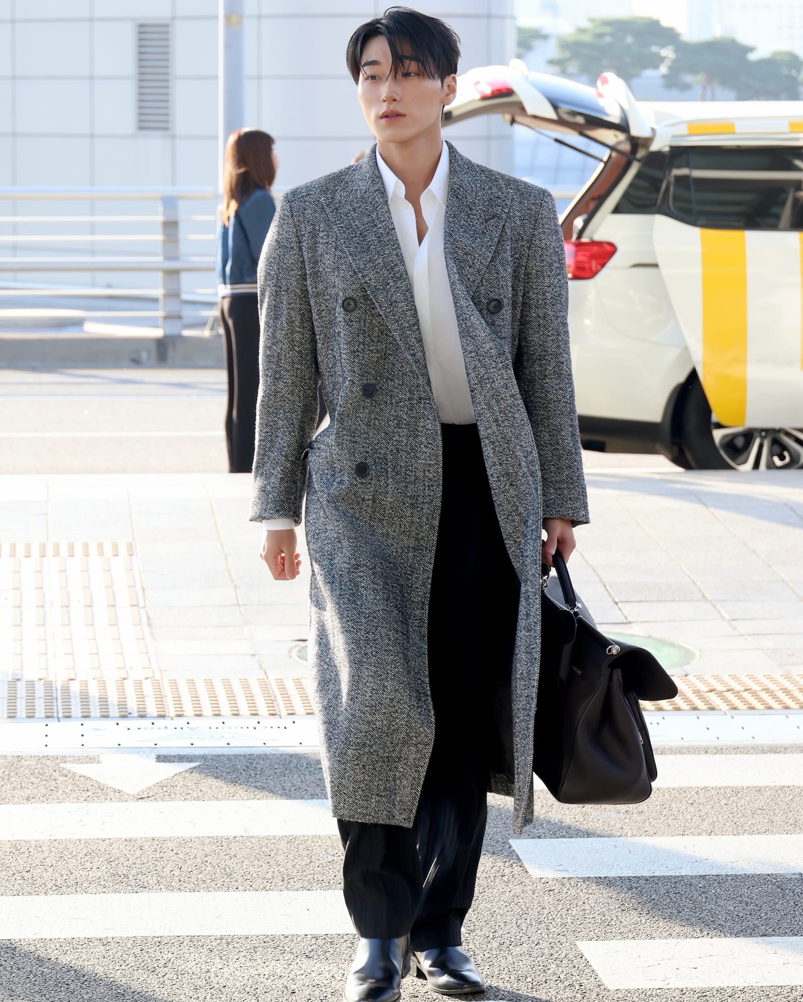 최산, 돌체앤가바나 입고 밀라노행 — choi san, Look 5