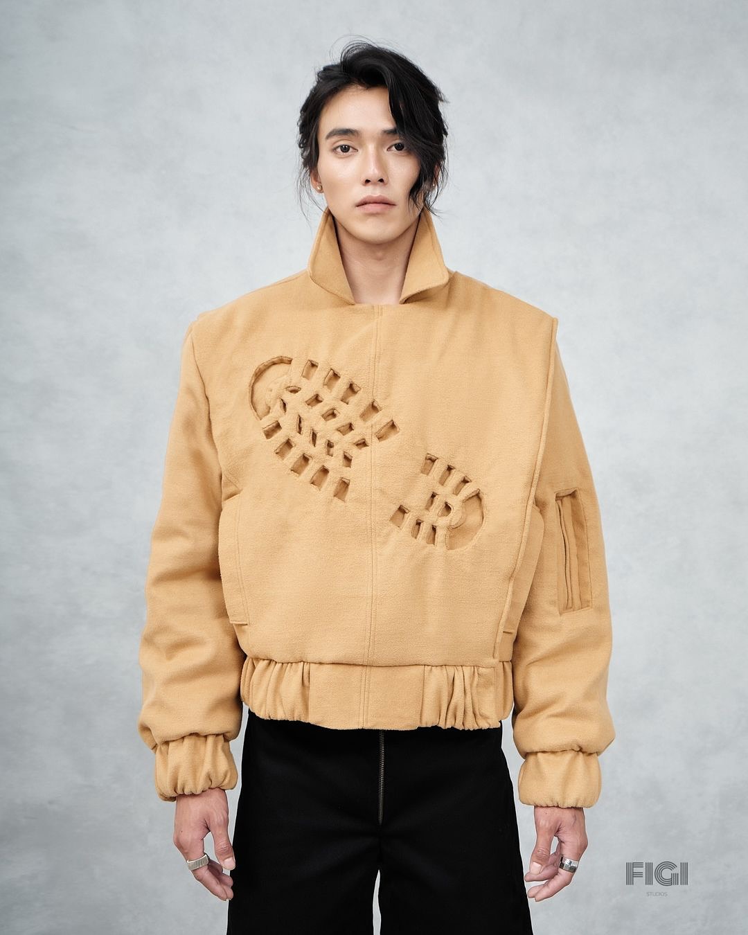 장난감 추억을 입다, 피지 스튜디오의 놀라운 변신 패션 — Look 6