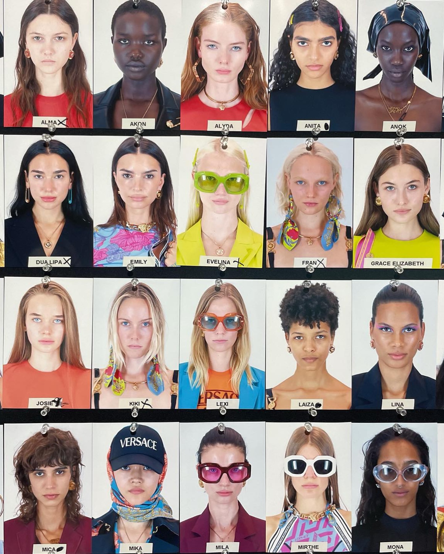 캐스팅 덱, 브랜드의 추구미를 완성하는 조용한 배열 — Look 2