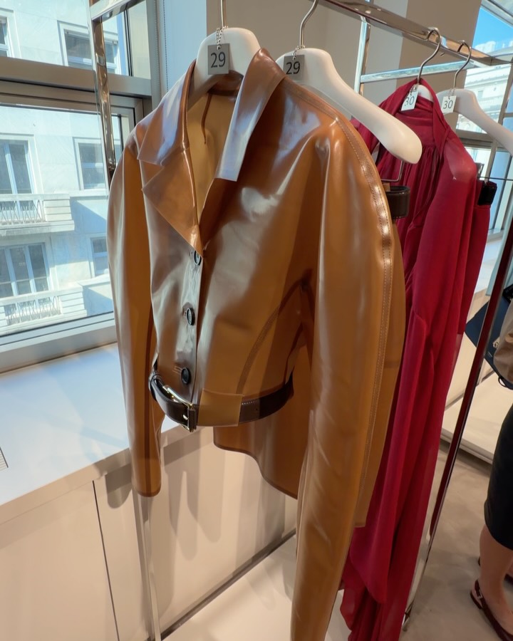 런웨이가 끝난 뒤의 페라가모 — ferragamo, Look 6