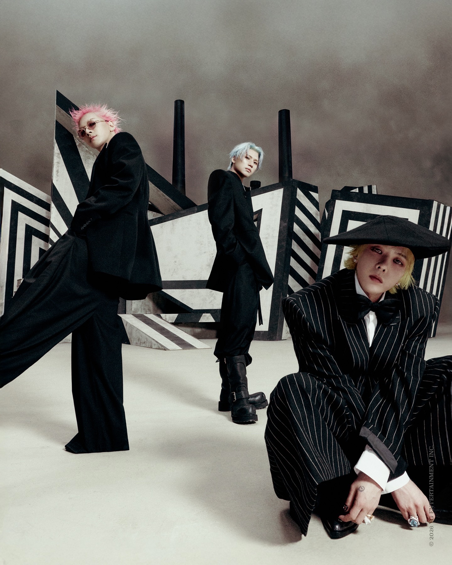 빅뱅의 20주년, 한강에서 쿠팡플레이로 터진다 — Look 5