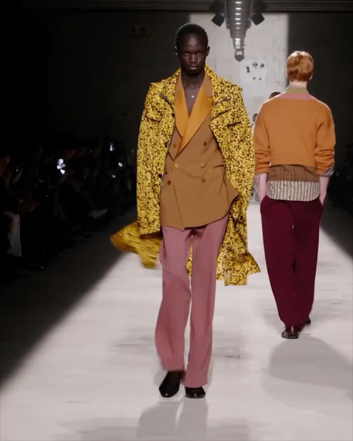 드리스 반 노튼 FW26, 익숙함을 품고 떠나는 새로운 시작 — Look 2