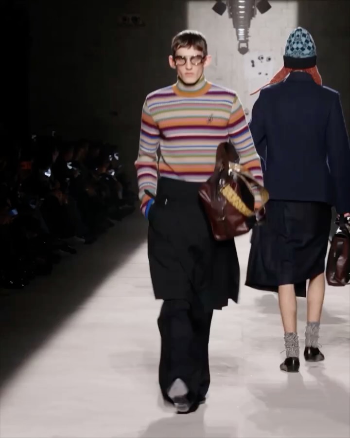 드리스 반 노튼 FW26, 익숙함을 품고 떠나는 새로운 시작 — Look 4