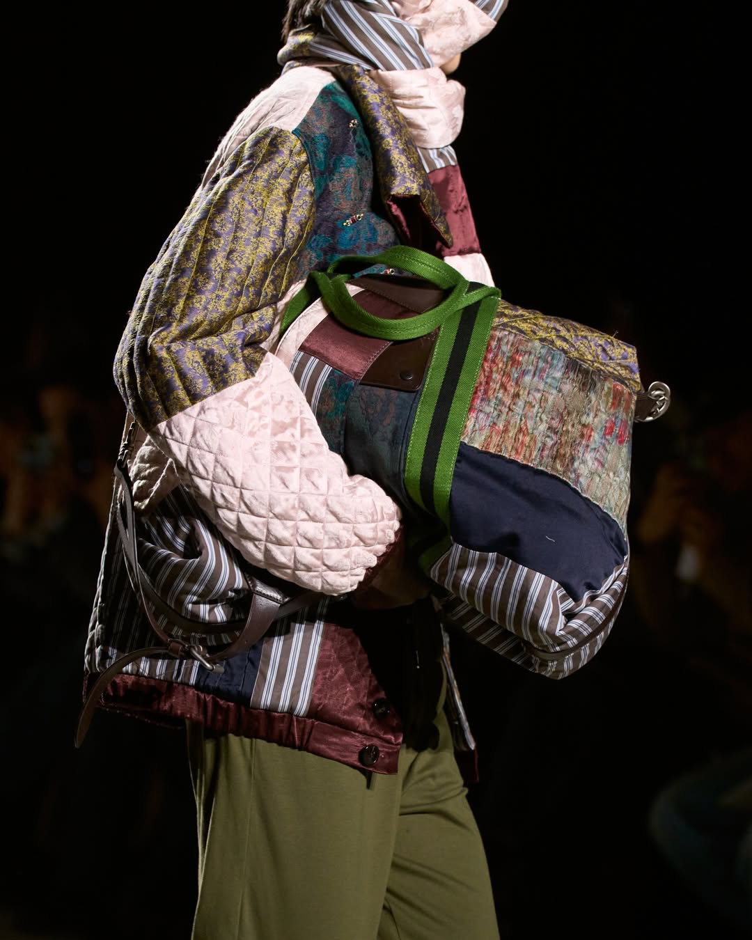 드리스 반 노튼 FW26, 익숙함을 품고 떠나는 새로운 시작 — Look 6