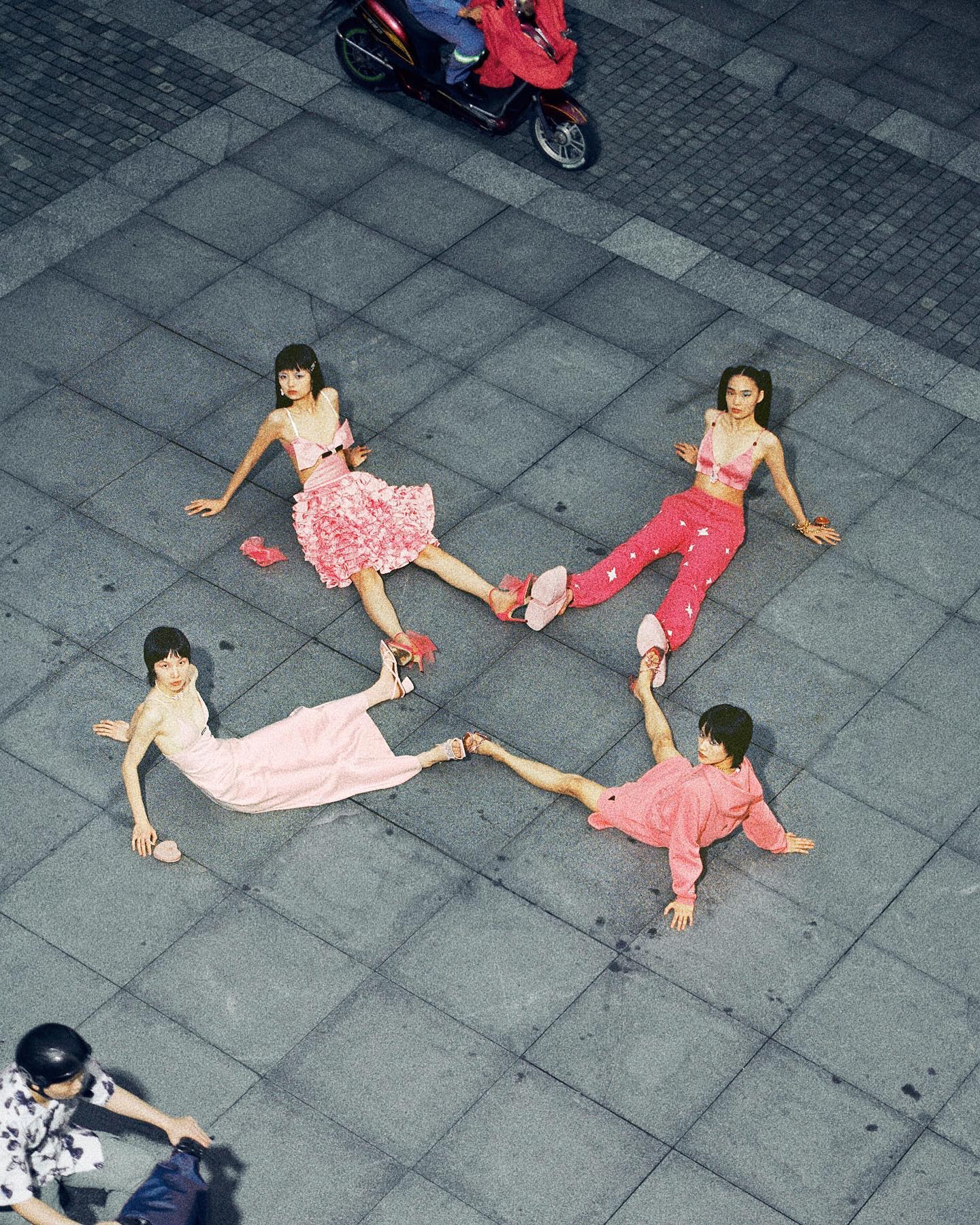 나무보다 숲을 보는 포토그래퍼, 줄리안 송의 시선 — Look 5