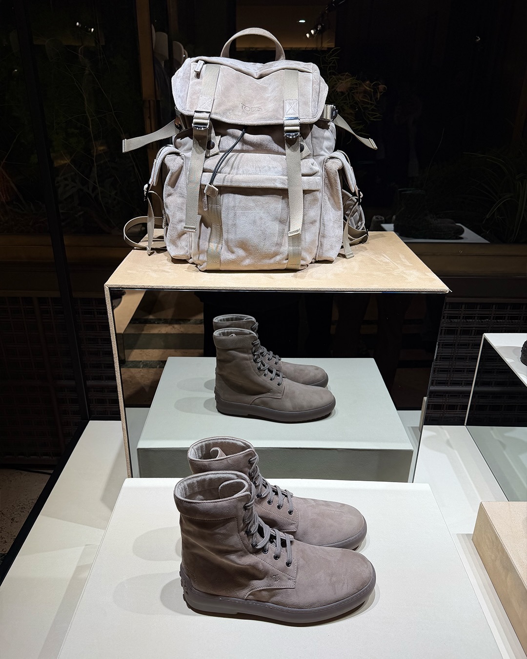 토즈, 삶의 질을 재정의한 FW 2026/27 컬렉션 공개 — Look 4