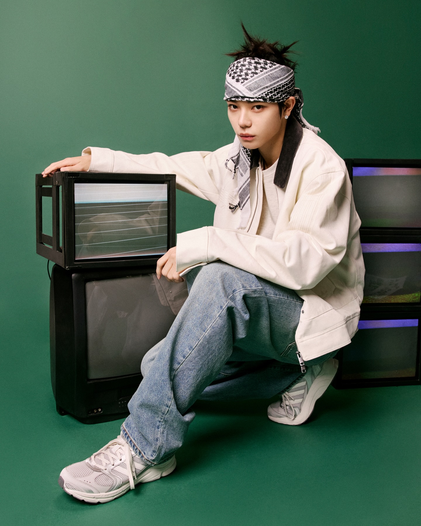 아디다스 이클립테인, 2000년대 러닝화를 데일리로 재해석 — Look 5