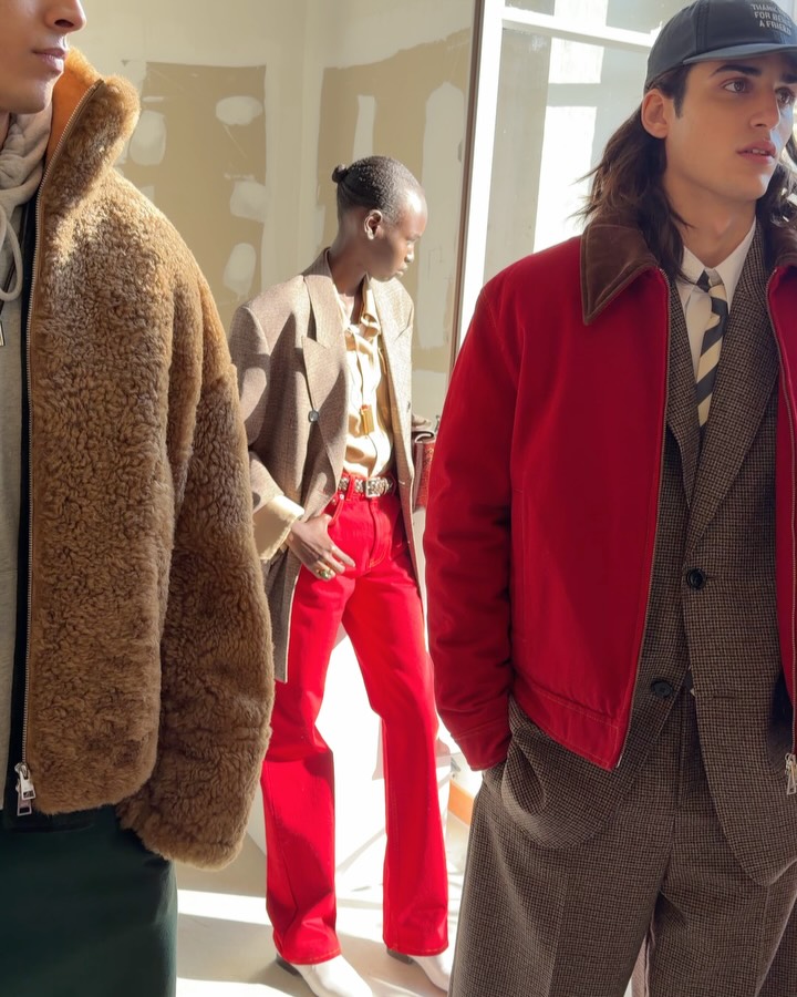 아미 파리 FW26, 파리지앵 감성을 담은 일상의 우아함 — Look 4