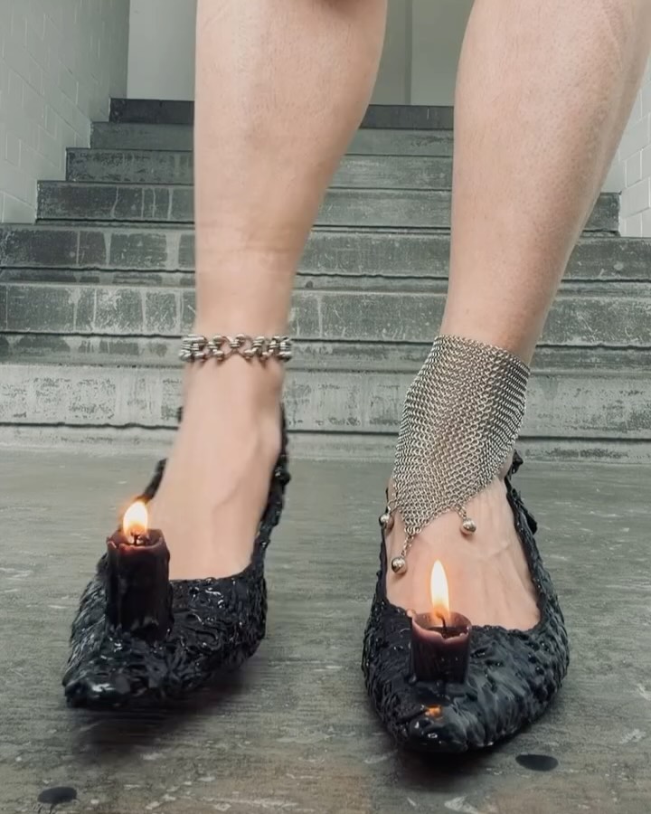 갑옷을 입은 쿠튀르, Frances O의 중세 리인터프리테이션 — Look 6