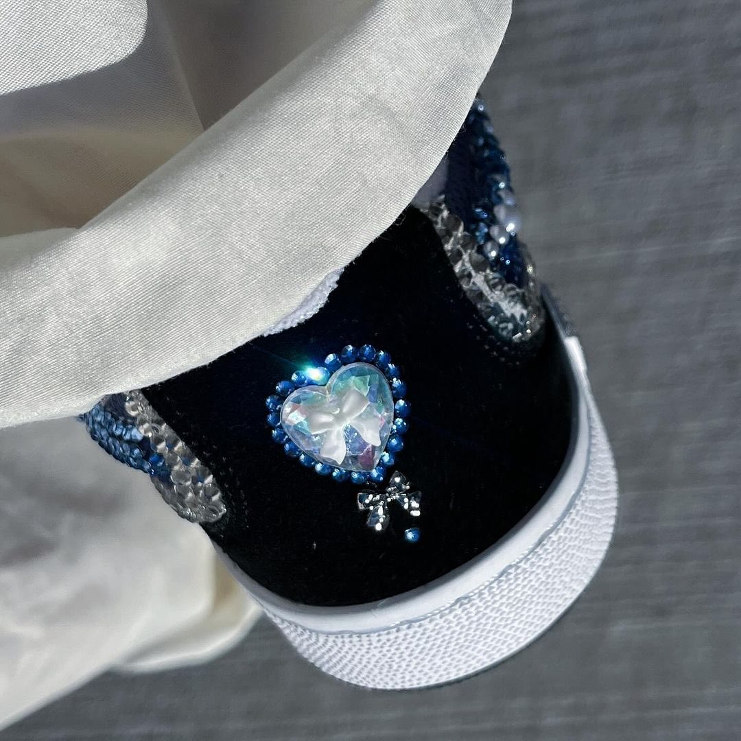 반스X메타걸, 플립폰을 신발로 신는다 — Look 4