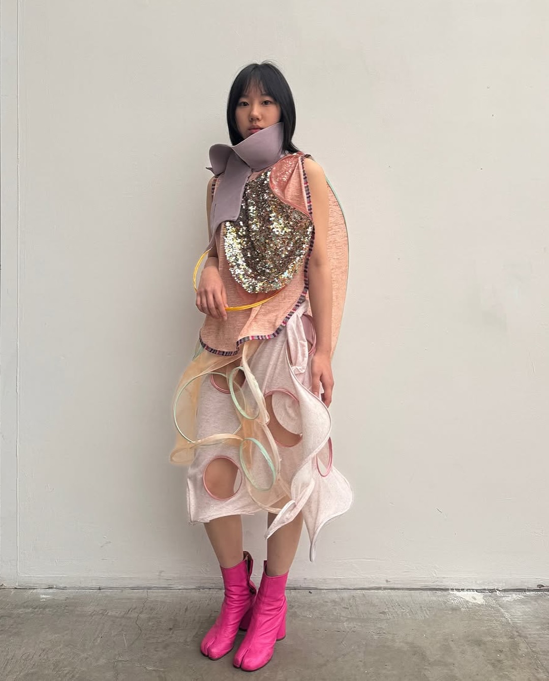 비눗방울을 입다, Shuo Sun의 찰나를 담은 컬렉션 — Look 4