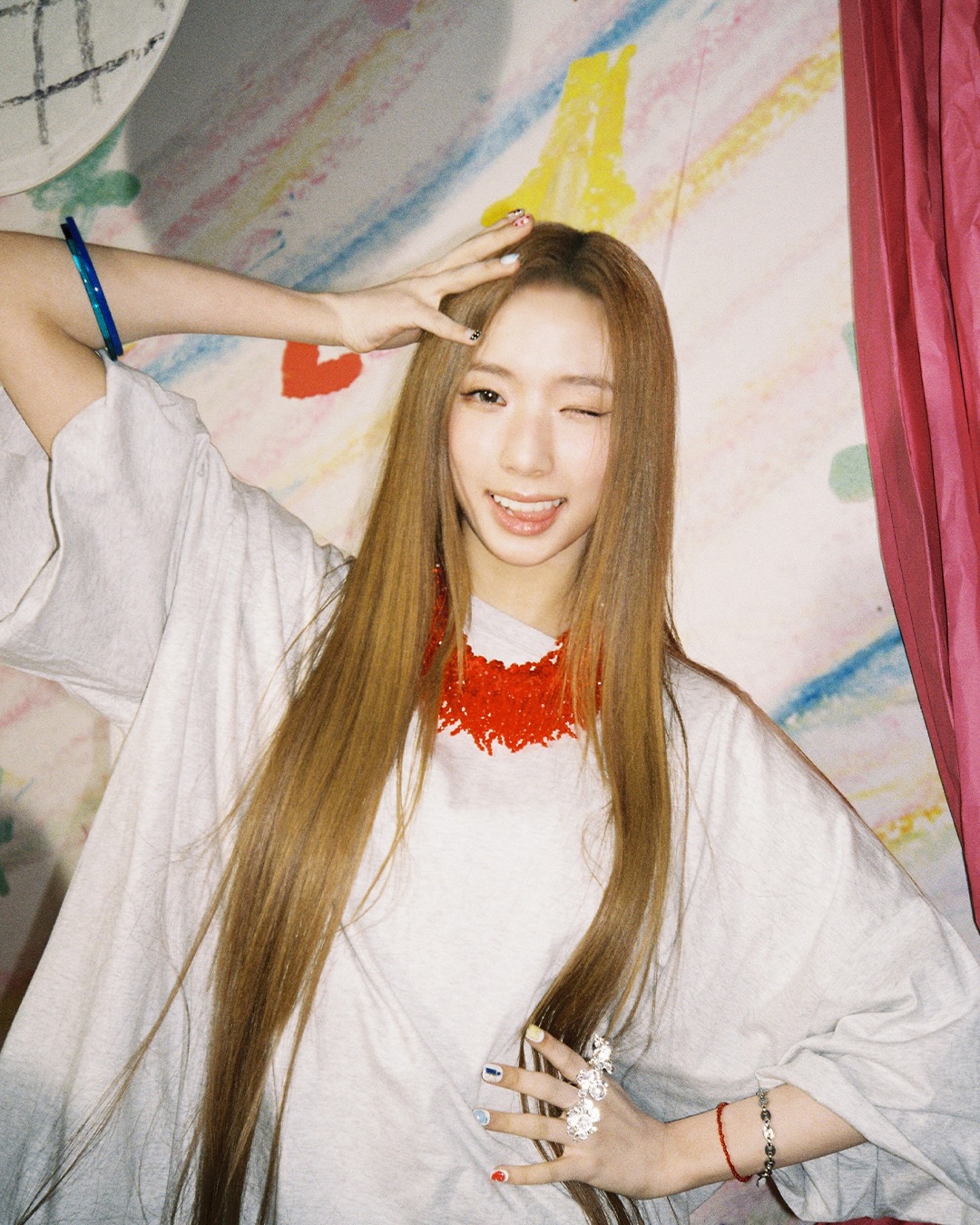 튜이드, 데뷔 타이틀 'SUN KISS' 공개 — Look 9