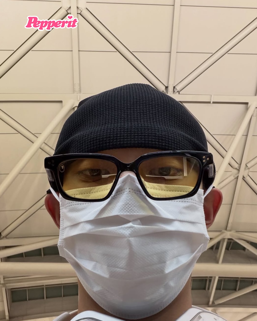 률이의 폭룡적 구도 셀카 모음, 극악무도한 각도도 위엄있게