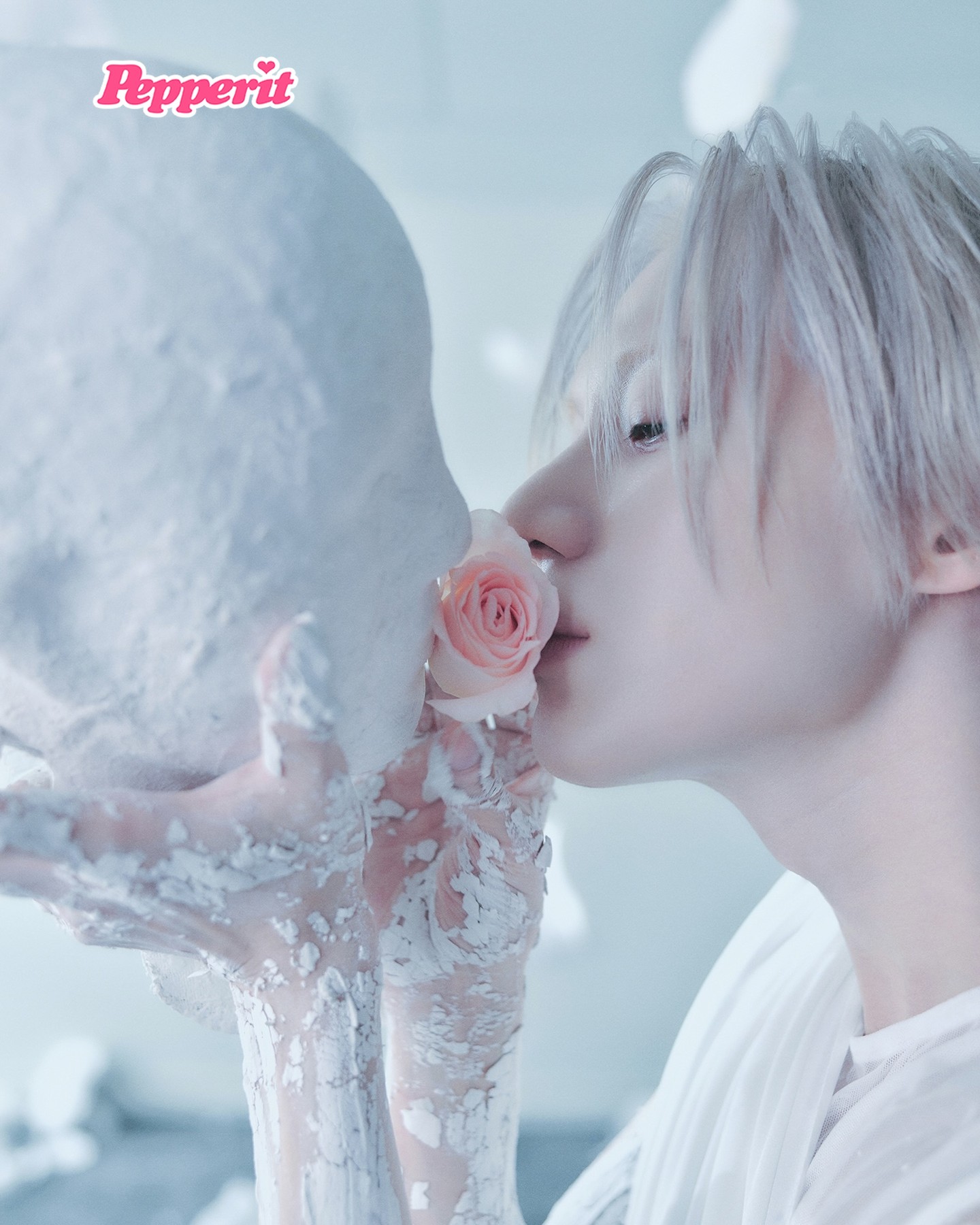 타이틀곡이 두 개라고요? 태민의 'FLOAT'과 'Gooey'