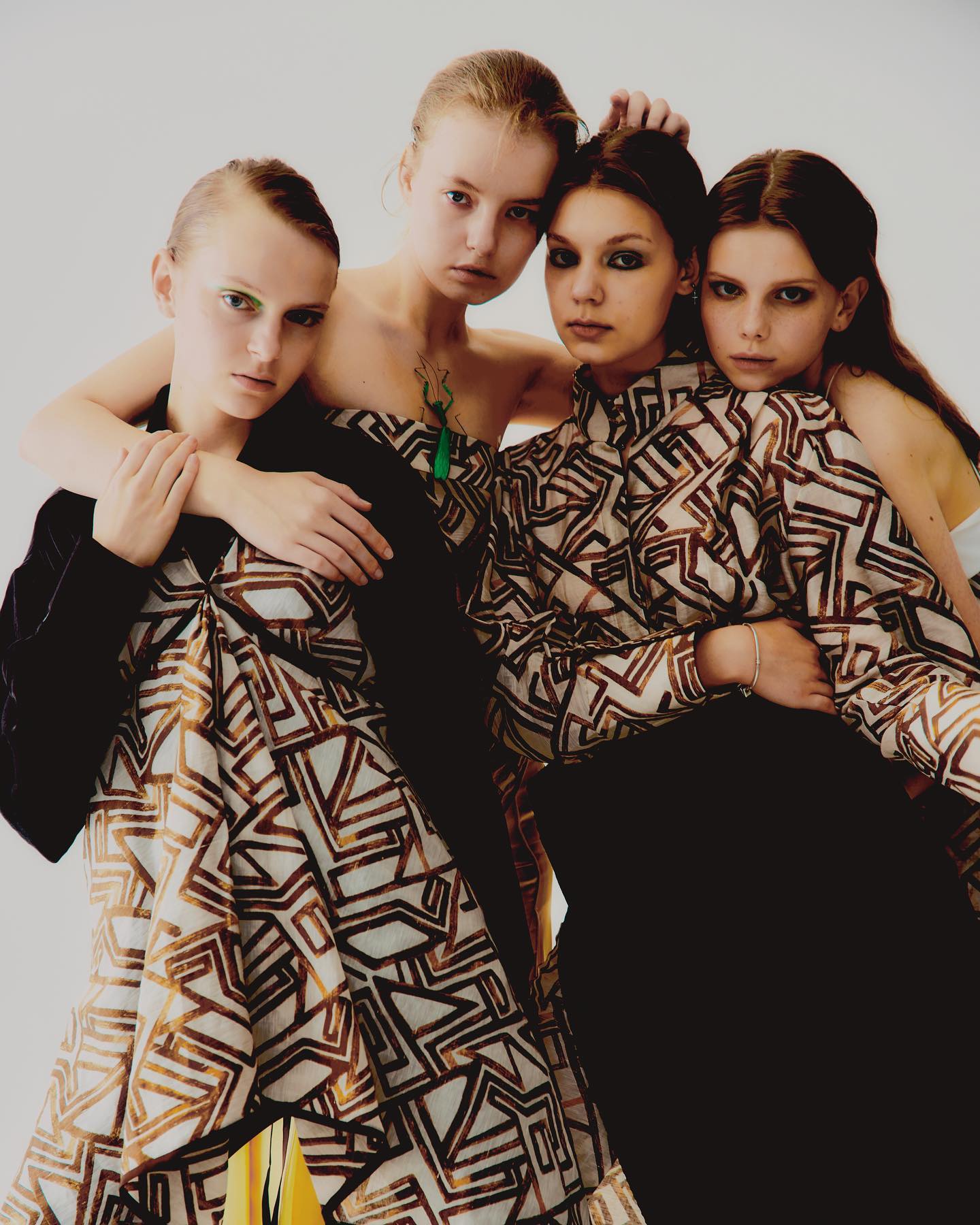 NOT TO BE REPRODUCED — Look 5