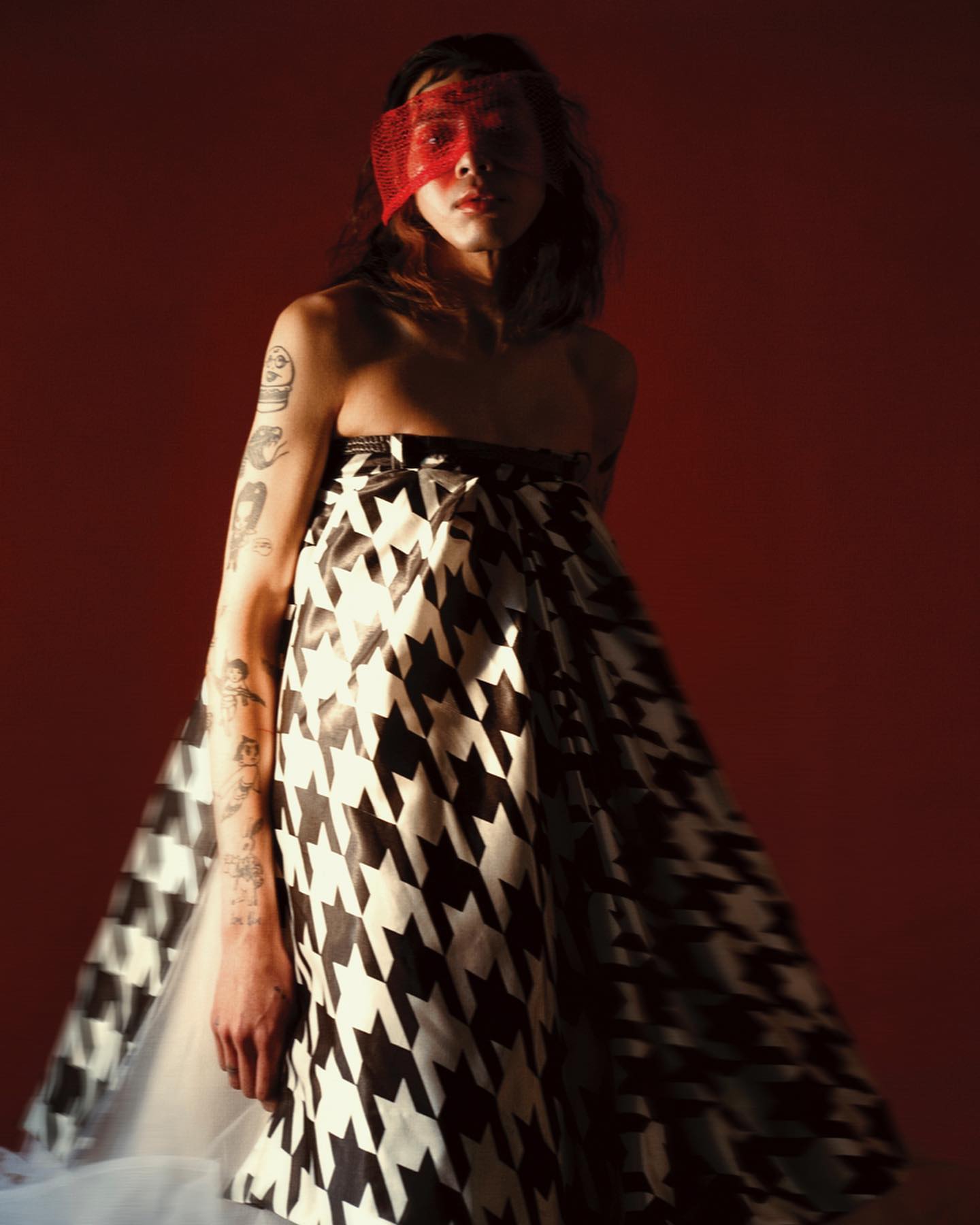 AQUARIUS — Look 6