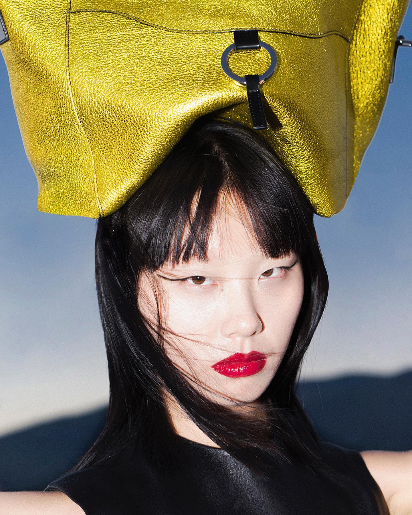 LET'S SEW OUR LIPS — Look 1