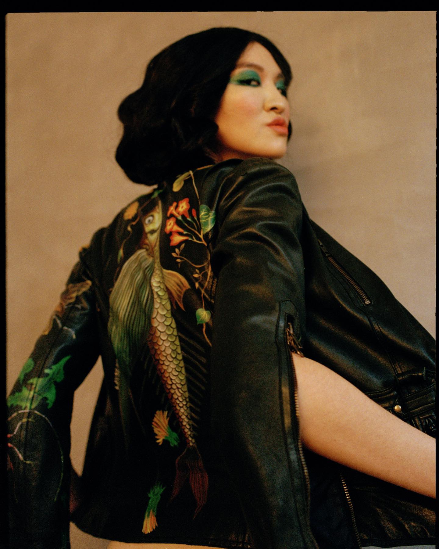 IT'S NOT SUMMER YET — Look 10