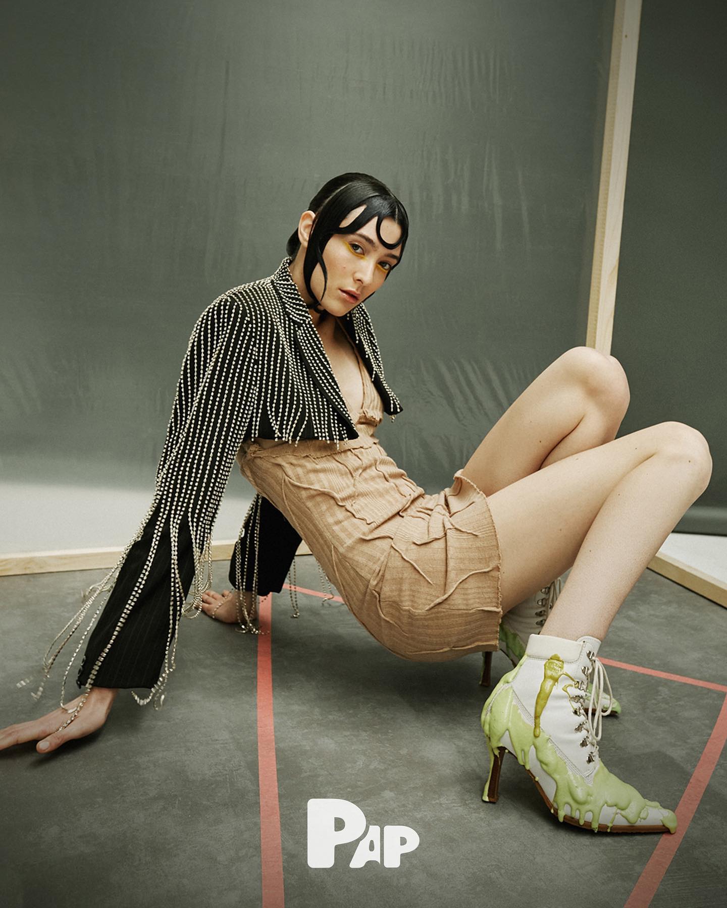 DE-STATIC — Look 1