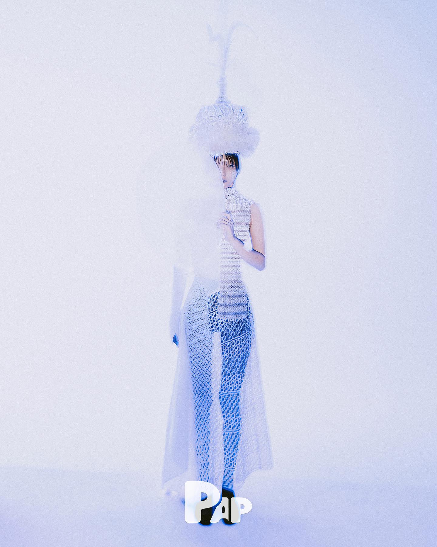 ETERNAL CARNIVAL — Look 5