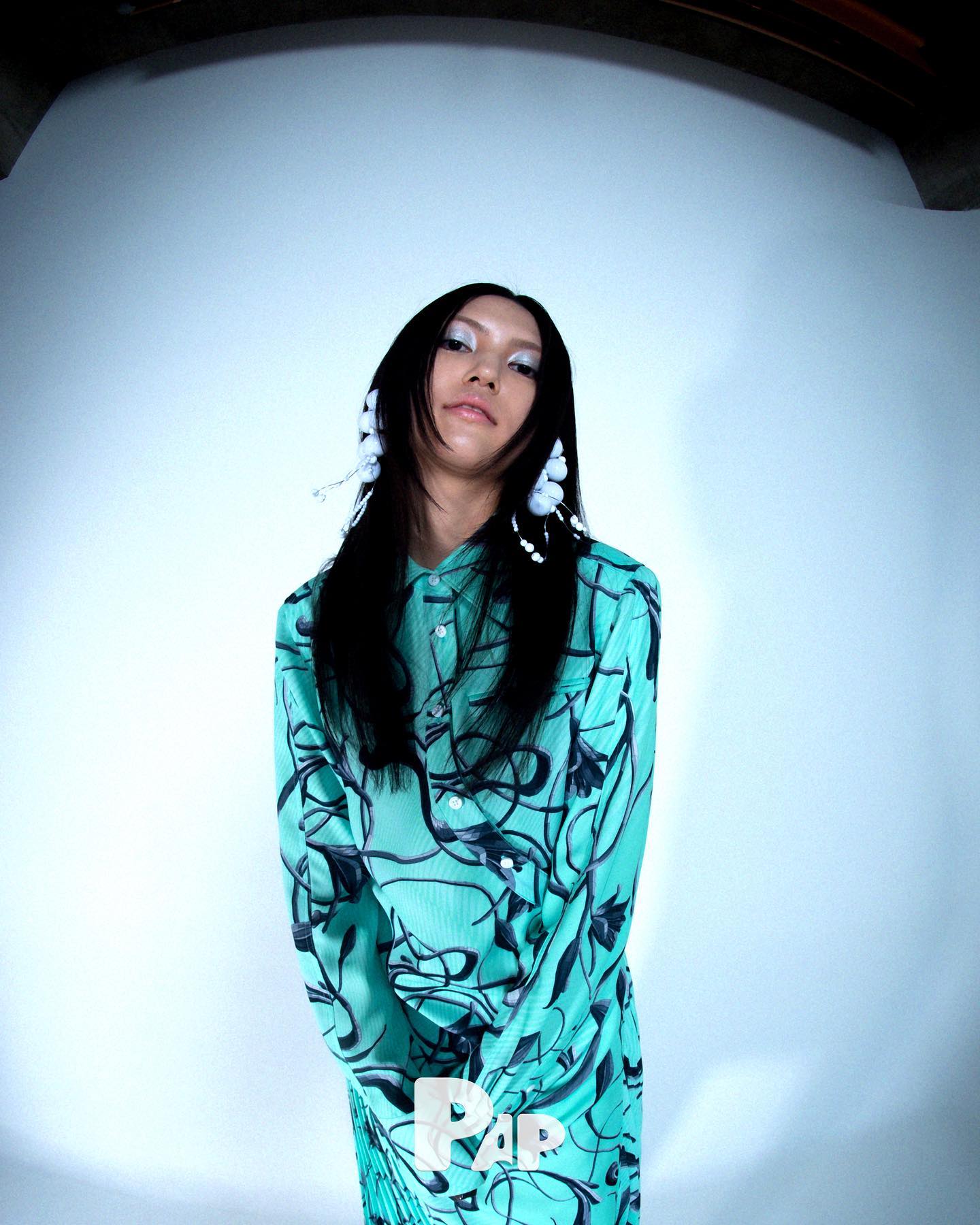 FLASH BACK — Look 7