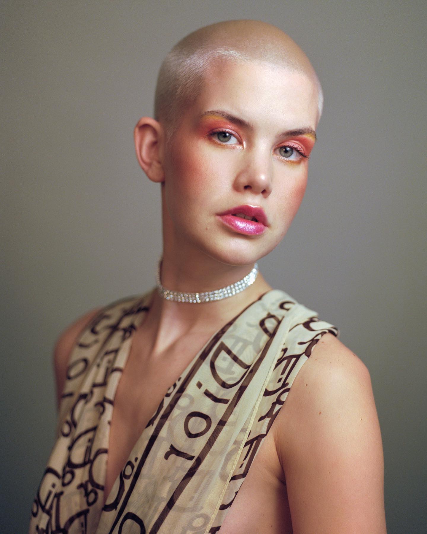 SILK & HONESTY — Look 6