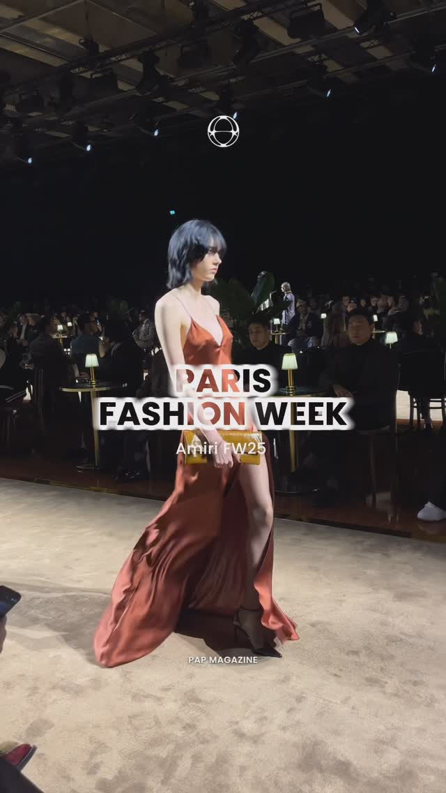 DREAM FACTORY — Look 1