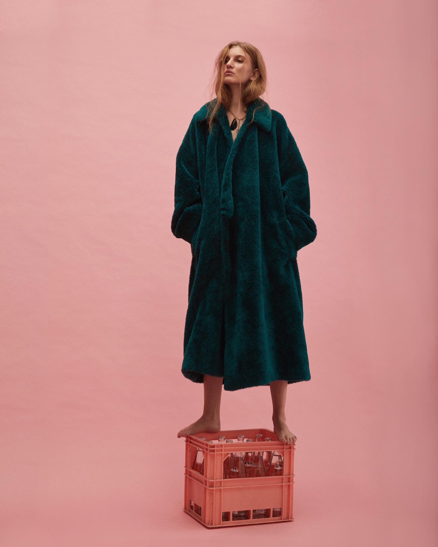 IT'S DARK OUTSIDE — Look 6