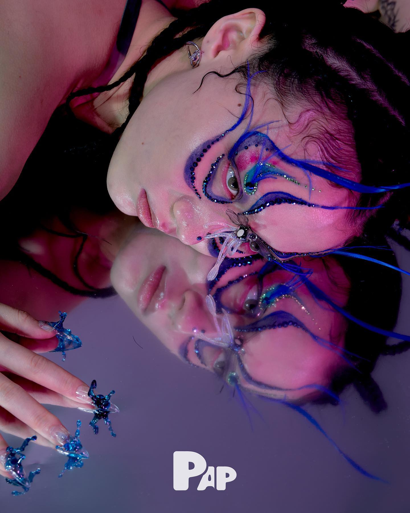 AVOIDANCE — Look 6