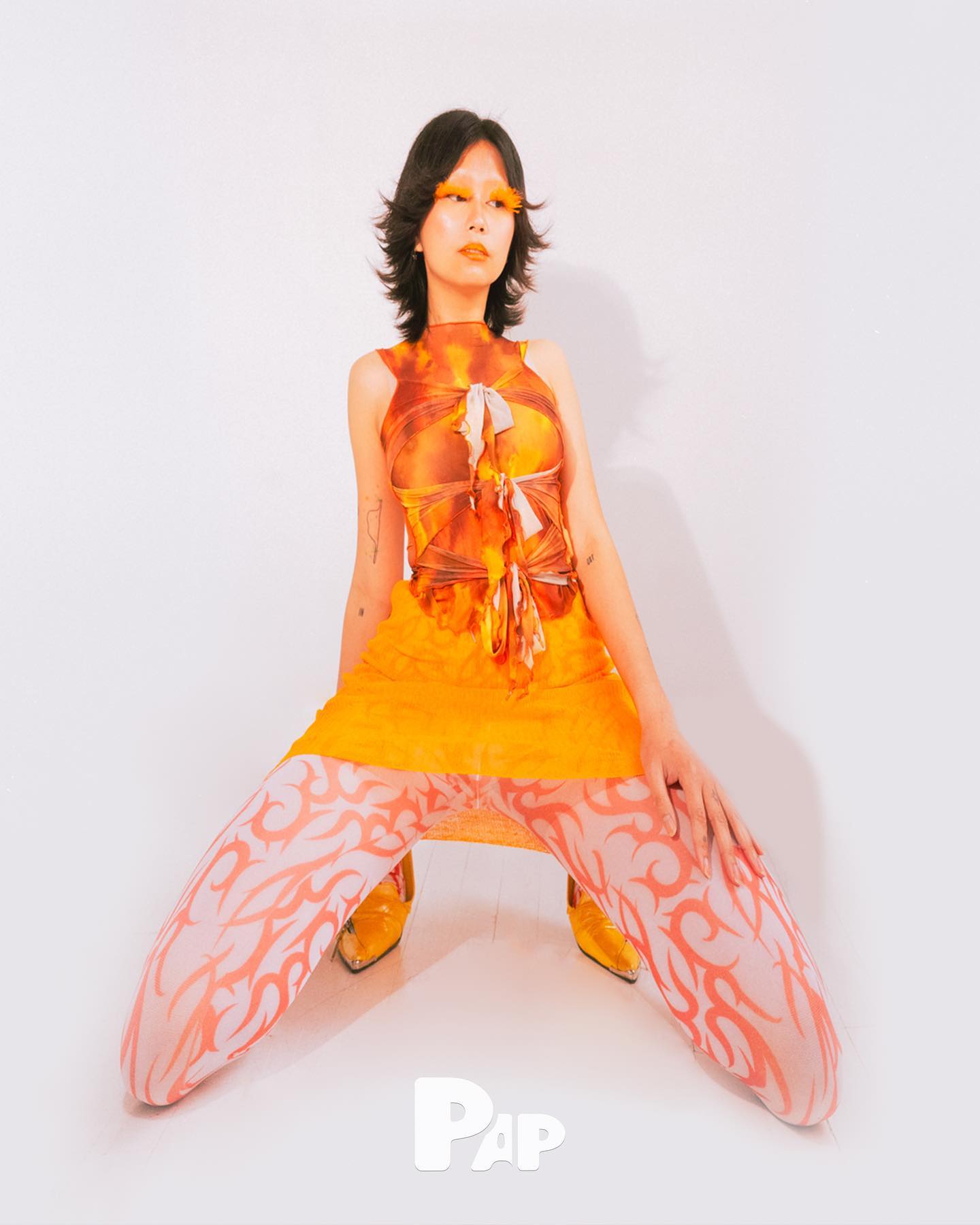 CELLY'S WORLD — Look 2