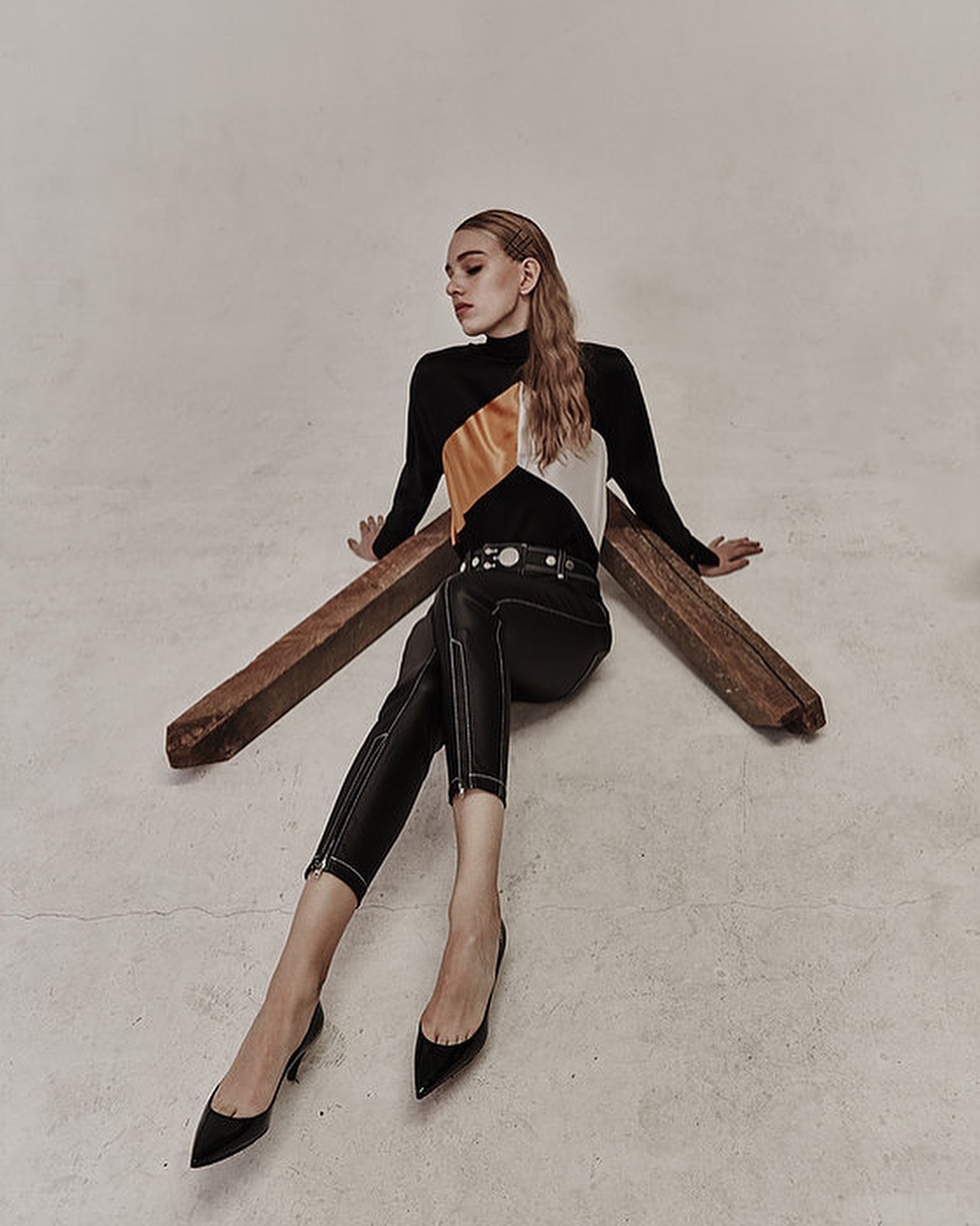 MODERN GOTHIC — Look 6