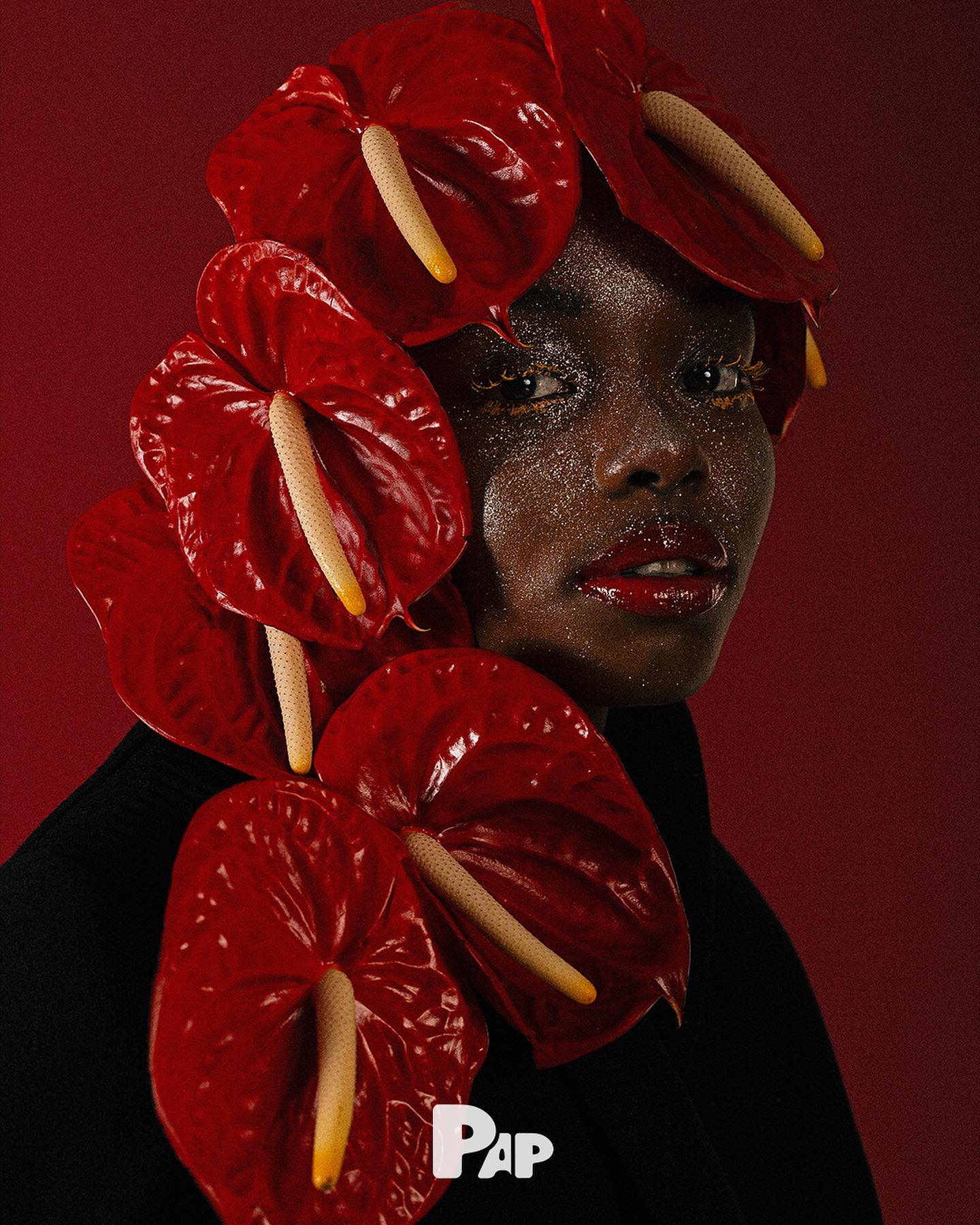 BLOSSOMING — Look 1
