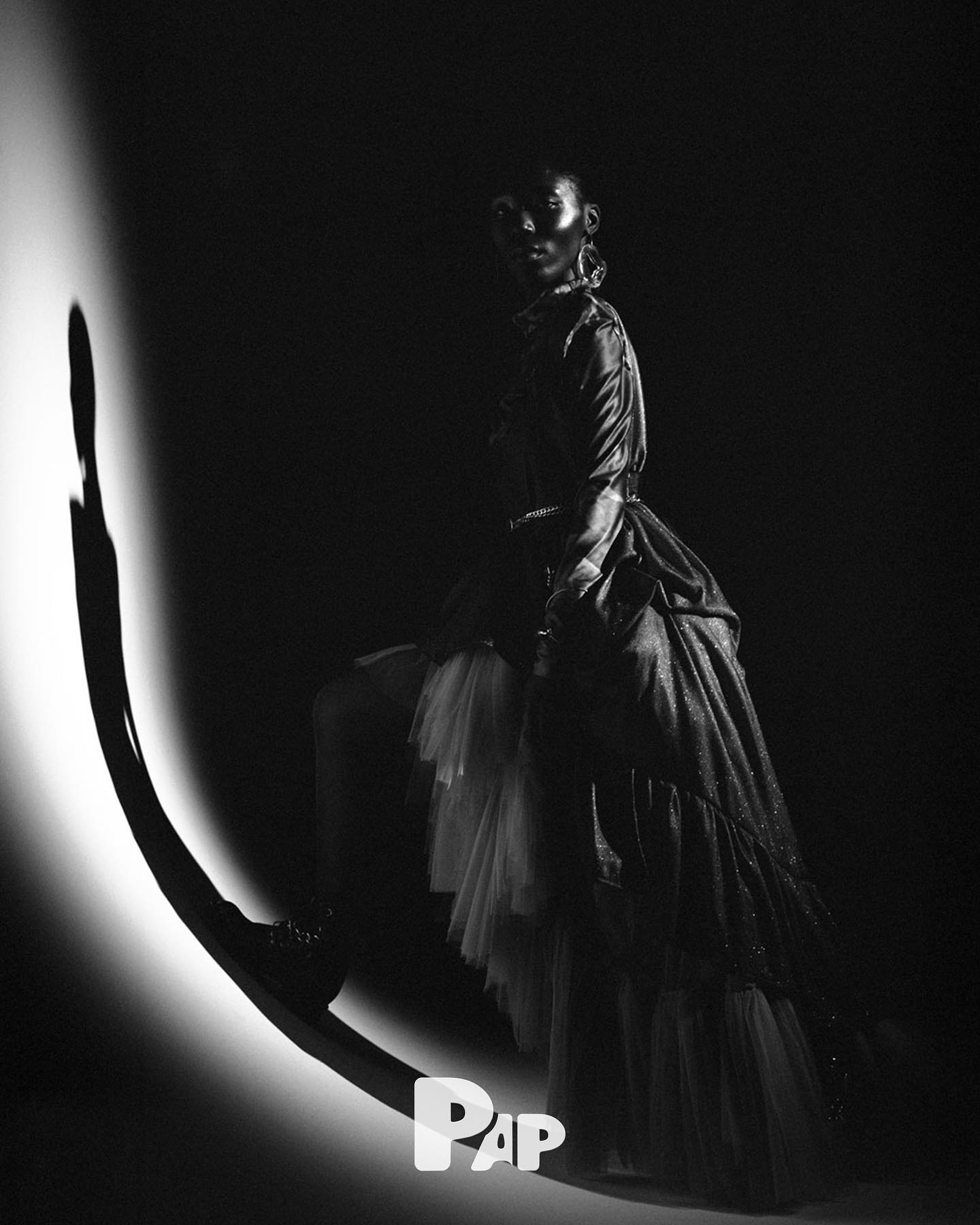 DREAMER'S WAKE — Look 4
