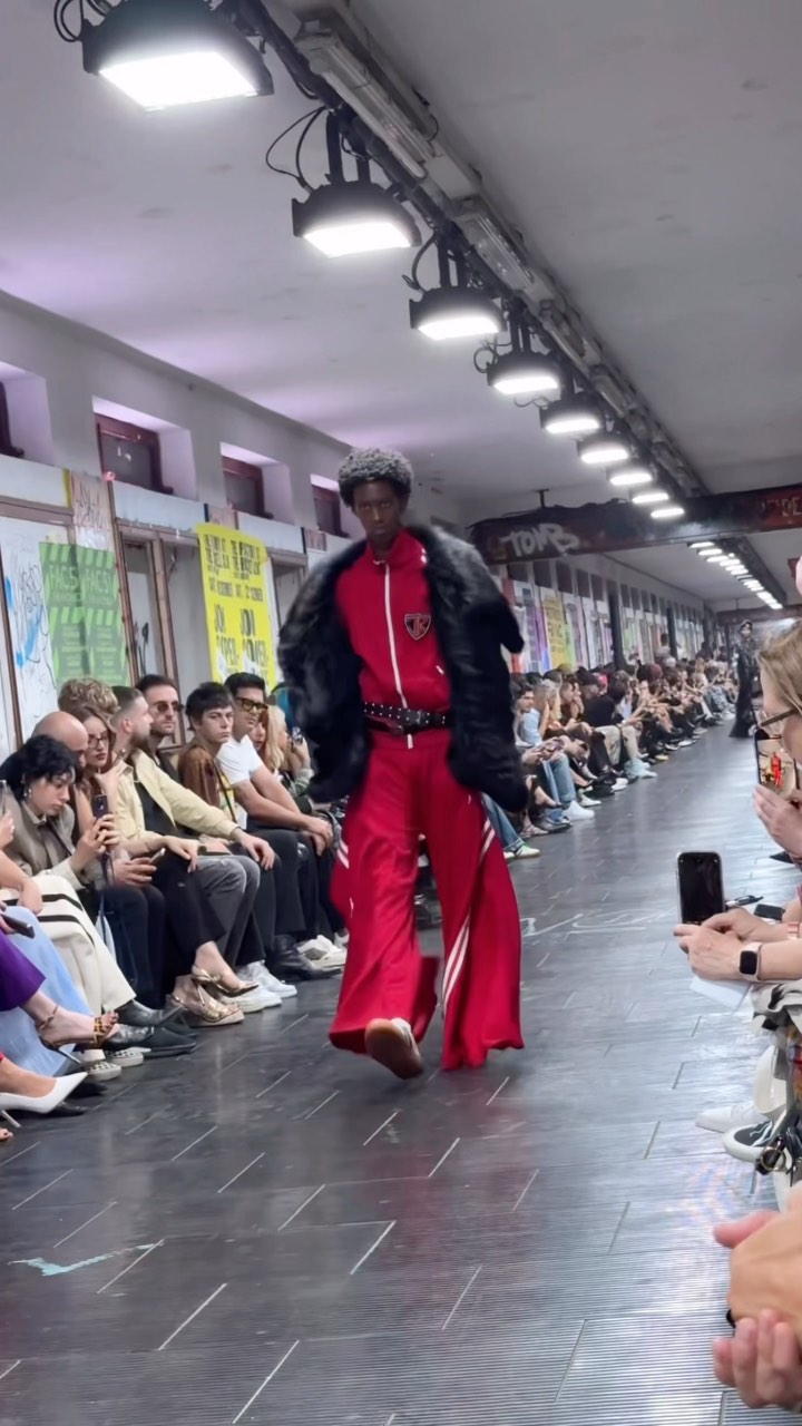 80'S VIBE — Look 1