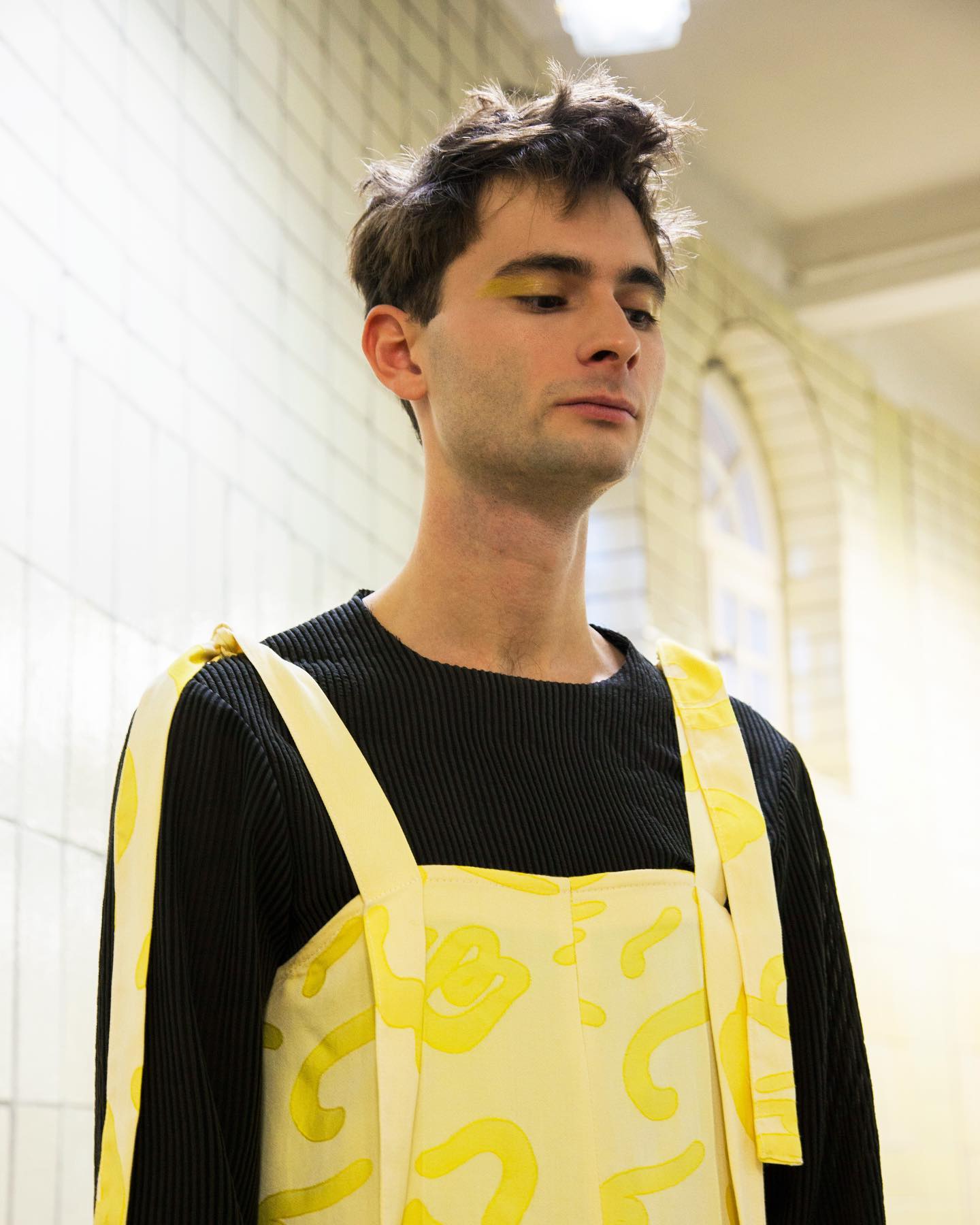 NIGHT SWIMMING — Look 6