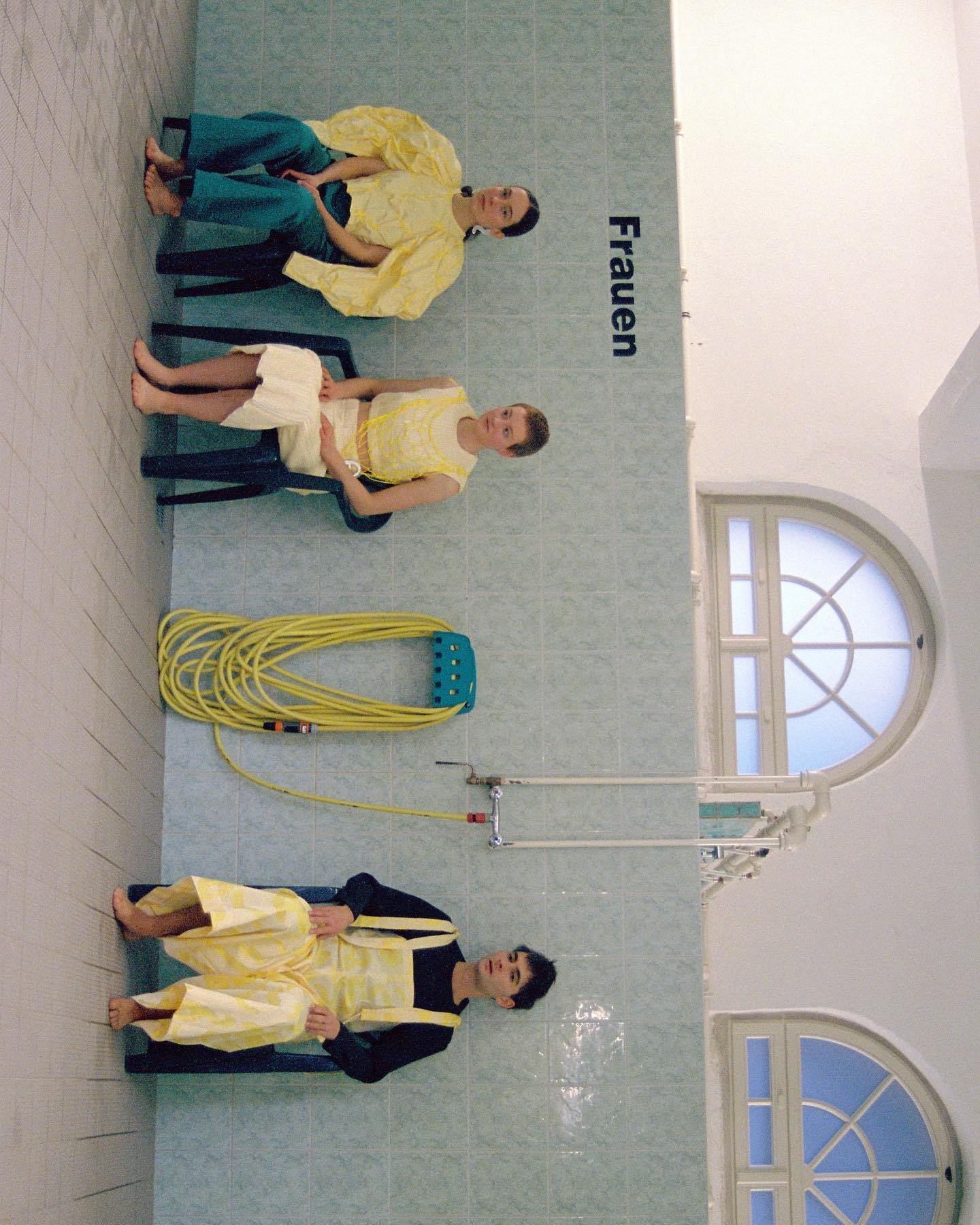 NIGHT SWIMMING — Look 9