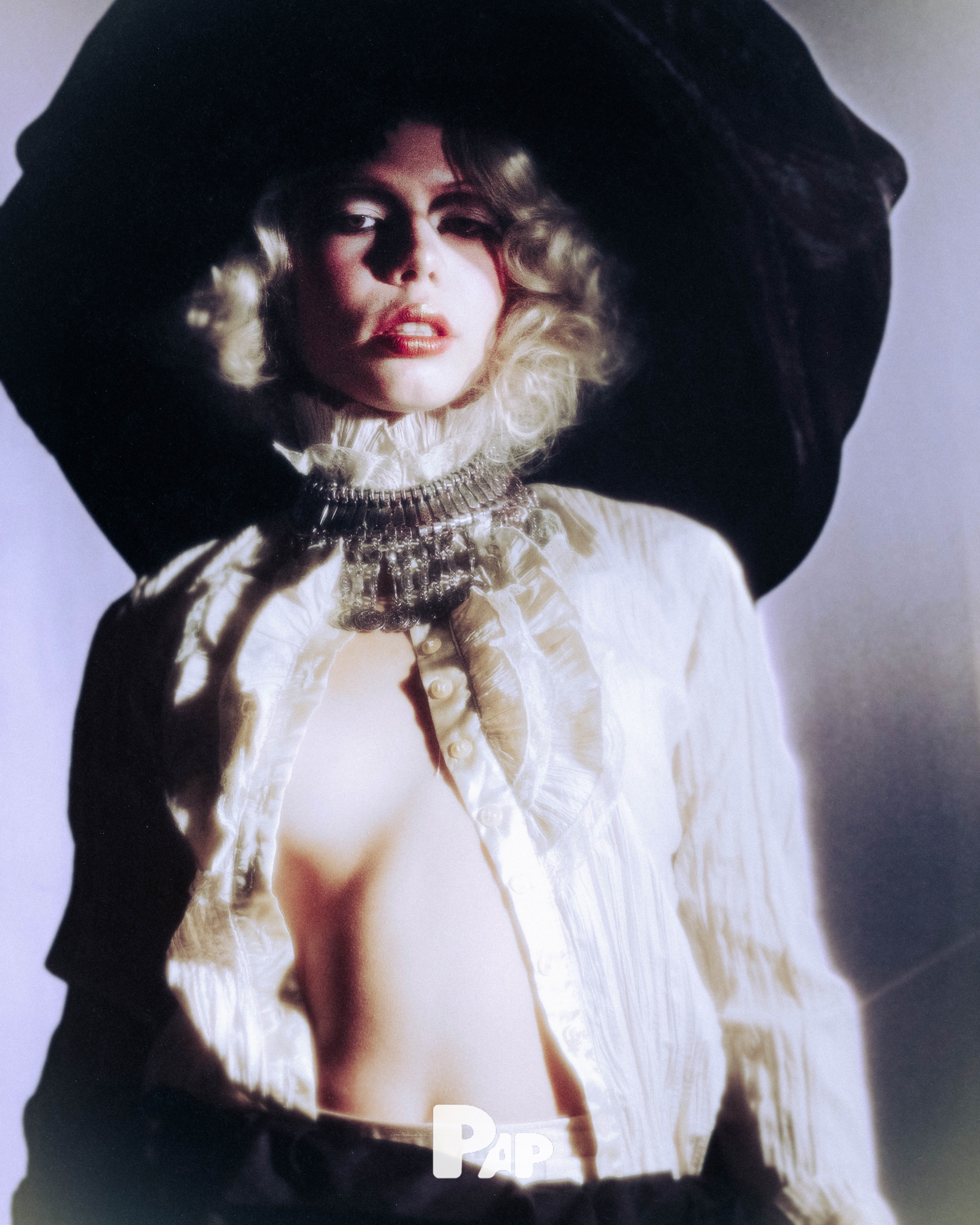 OPULENT — Look 8